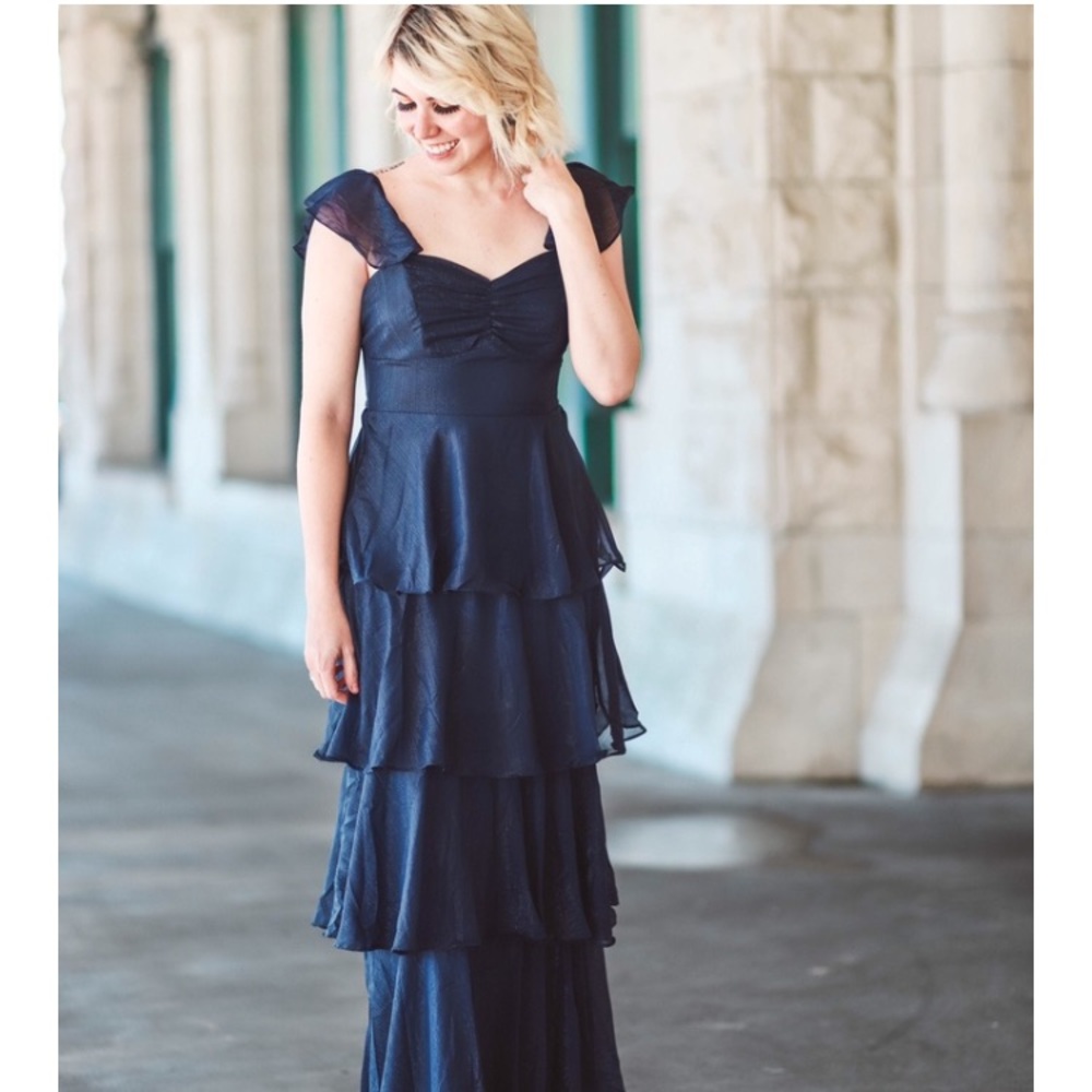 FRANCESCA’S Skylar Shine Ruffle Maxi Dress